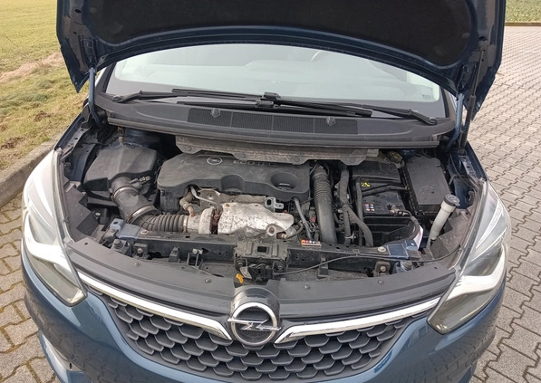Opel Zafira cena 58000 przebieg: 110000, rok produkcji 2016 z Głogów małe 562